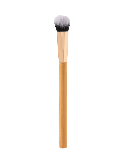 Concealer paw brush